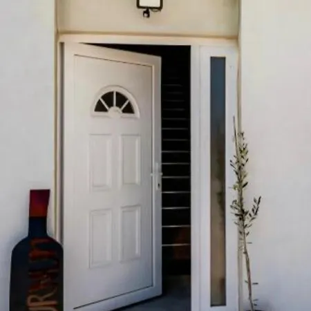 Guest house Burnum Vrbnik (Sibenik-Knin)