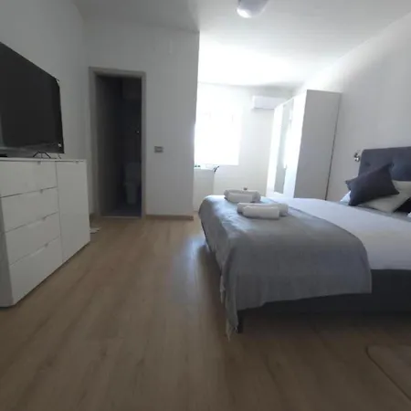 Burnum Vrbnik (Sibenik-Knin)