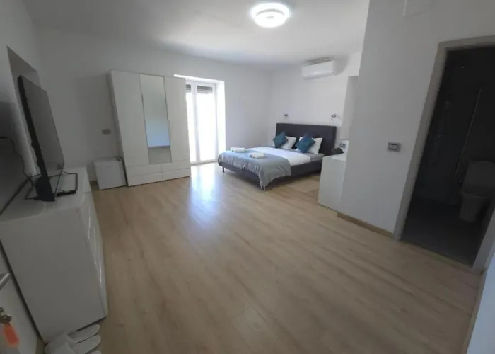 Gostinjska kuća Burnum 3*